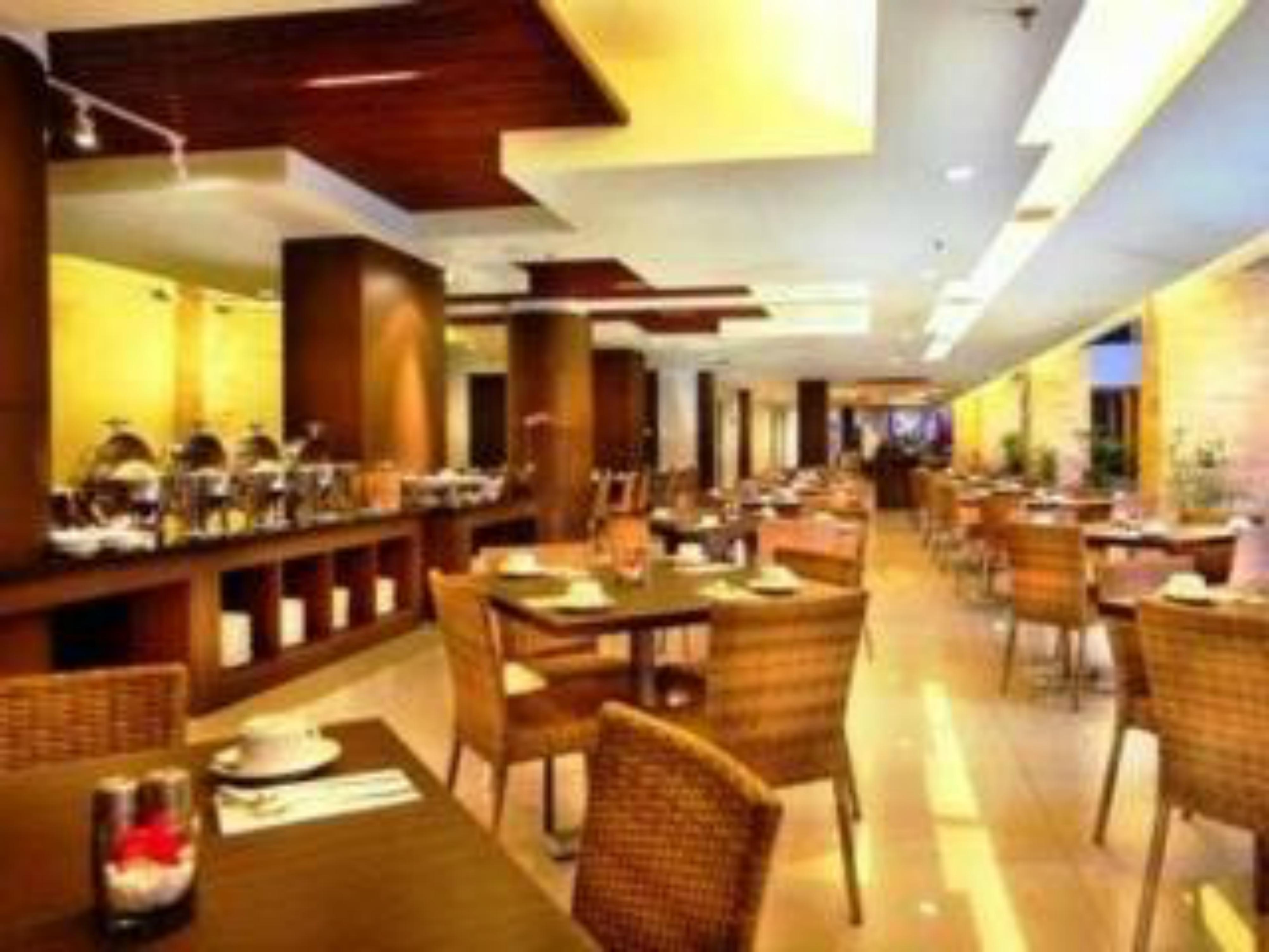 Primera Hotel Seminyak Екстер'єр фото